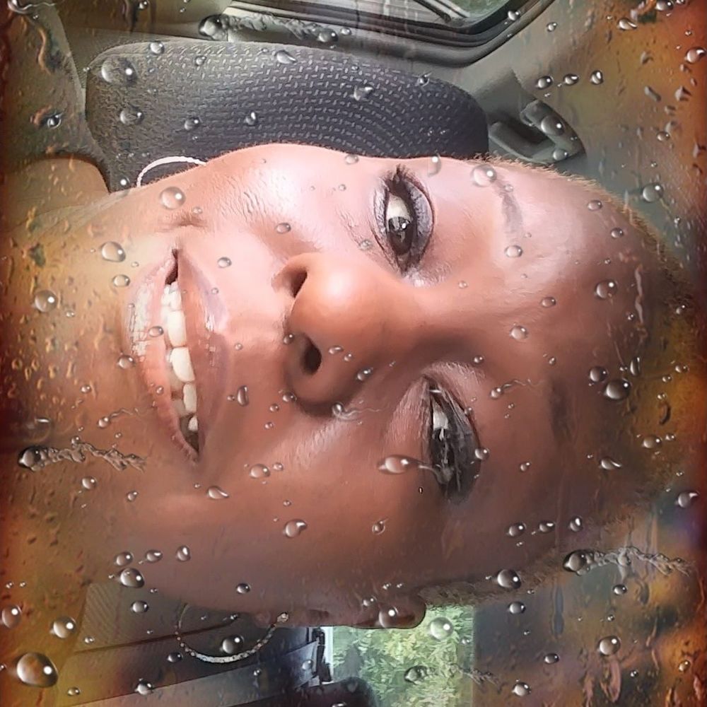 Meet your Posher, Marie